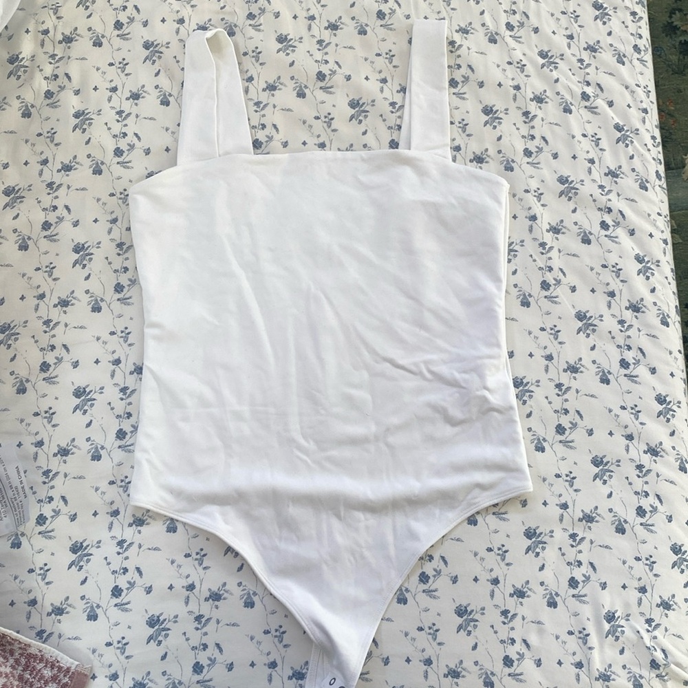 White Abercrombie body suit.